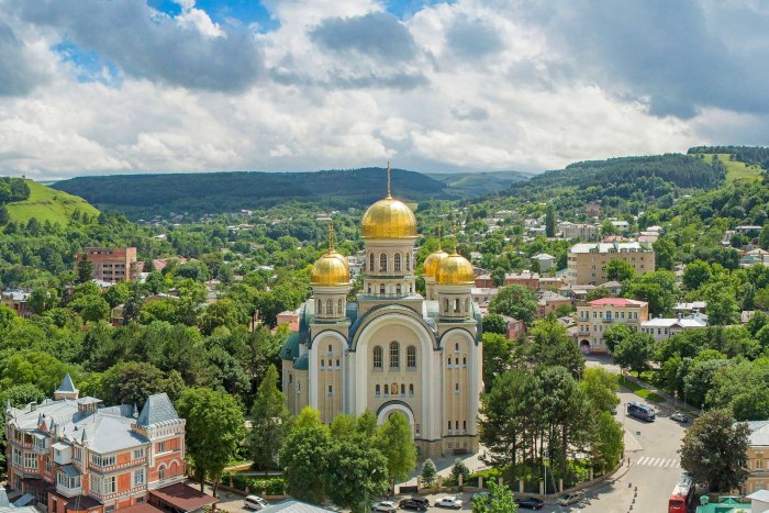 Свято-Никольский собор (Кисловодск)