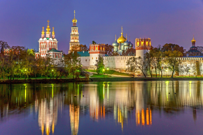 Новодевичий монастырь в Москве