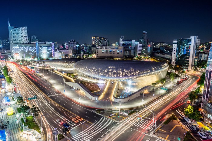 Dongdaemun Design Plaza, Сеул, Юж.Корея