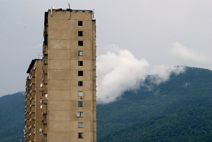 Гагра Абхазия многоэтажки