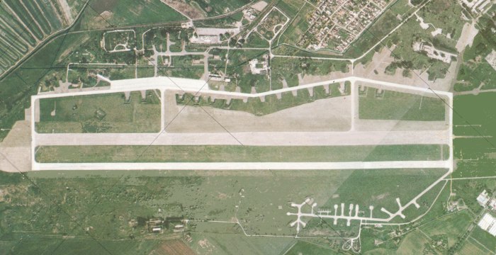 Венгрия Текель военный аэродром