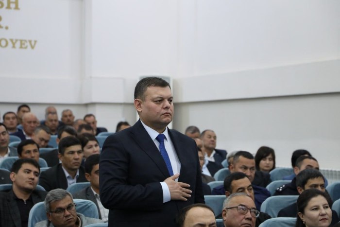 Хоким Алмазарского района