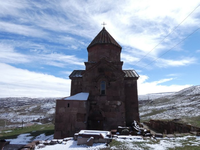 Лмбатаванк артик