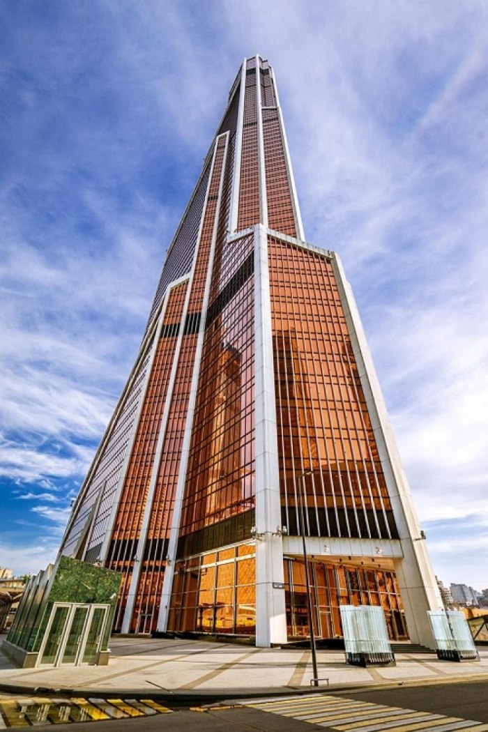 Башня Mercury Tower