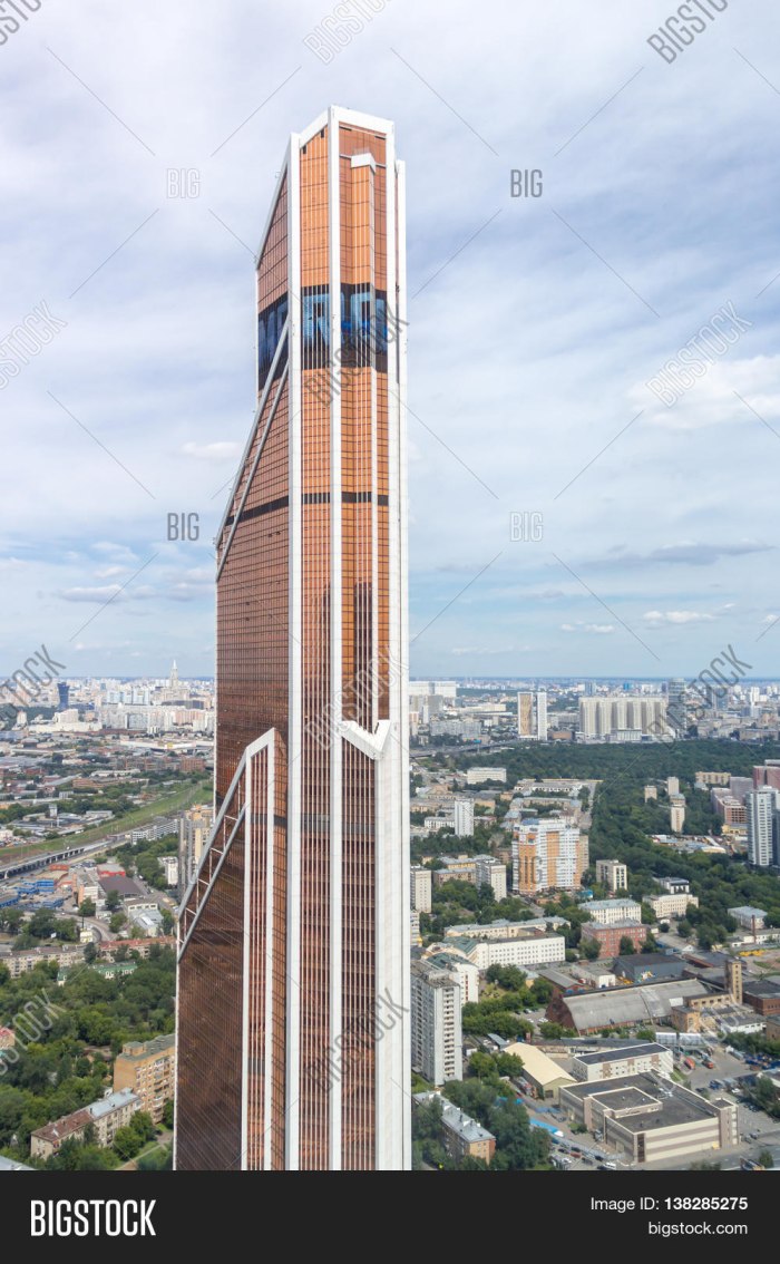 Башня Меркурий балкон