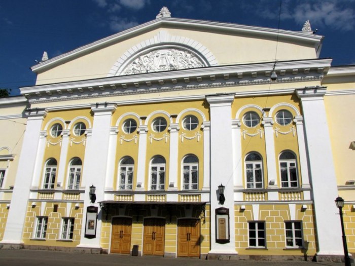 Костромской драматический театр им. а. н. Островского